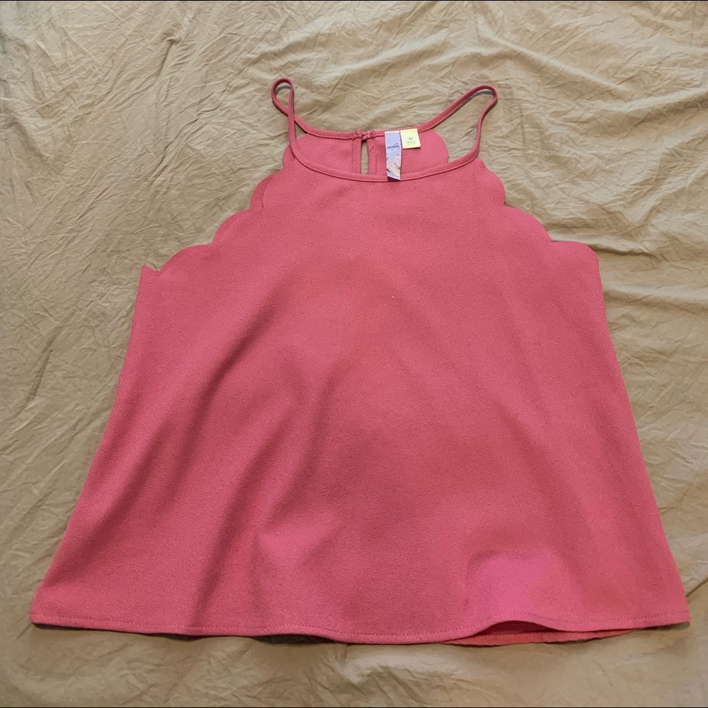 Scalloped Tank